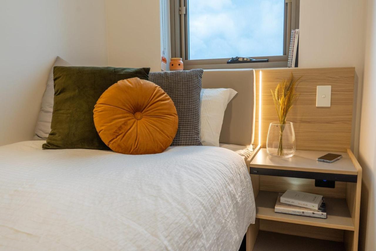 Comfy Stay At Switch Living In The Centre Of Adelaide Luaran gambar