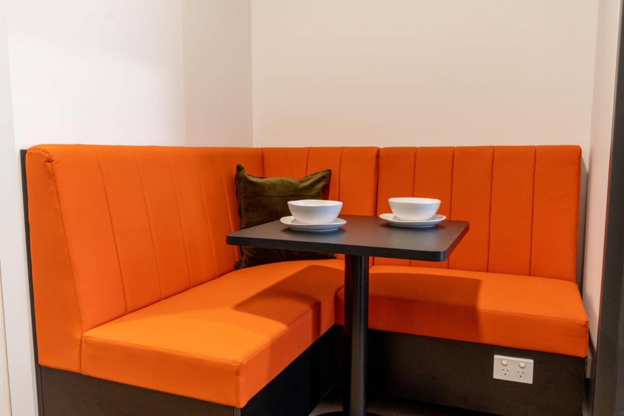 Comfy Stay At Switch Living In The Centre Of Adelaide Luaran gambar